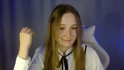 Snapshot of sweetie_lover chatting on September 8, 7:46 pm Annie online show from September 8, 7:46 pm