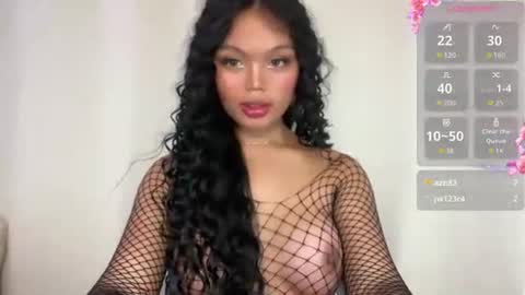 Snapshot of sweetie_zaima chatting on November 27, 2:30 pm Zaima online show from November 27, 2:30 pm