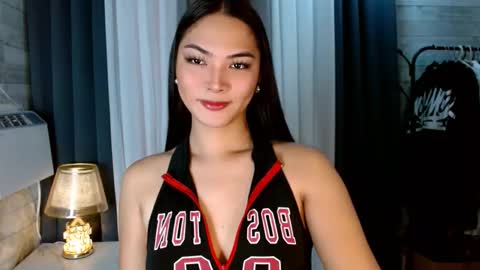 Snapshot of sweetiefox1 chatting on September 11, 12:33 am sweetiefox1 online show from September 11, 12:33 am