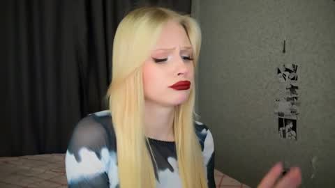 Snapshot of sweetielis chatting on January 25, 3:09 pm sweetie Lisa3 online show from January 25, 3:09 pm