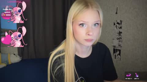 Snapshot of sweetielis chatting on February 3, 12:14 pm sweetie Lisa3 online show from February 3, 12:14 pm