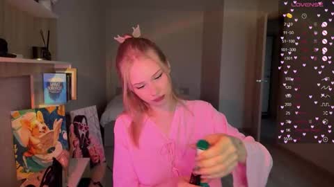 Snapshot of sweetielis chatting on November 16, 6:41 am sweetie Lisa3 online show from November 16, 6:41 am