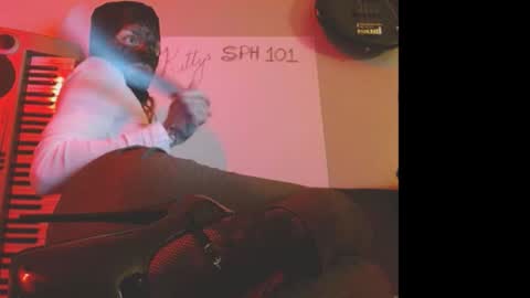 Snapshot of sweetiemisskitty chatting on November 2, 8:44 pm sweetiemisskitty online show from November 2, 8:44 pm