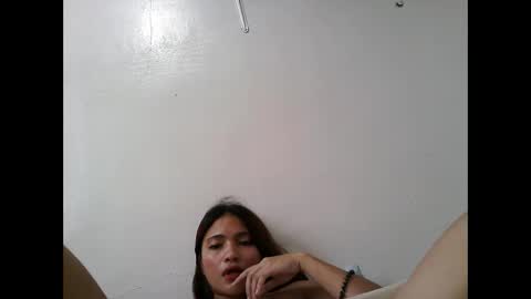 Snapshot of sweetiepiexxxx chatting on September 18, 6:15 am jess online show from September 18, 6:15 am