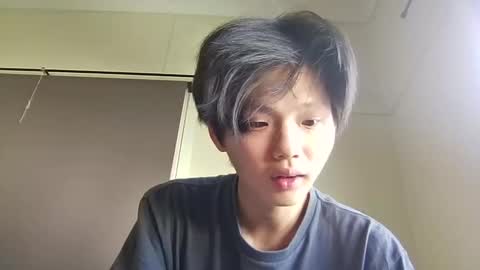 Snapshot of sweetiepuppy421 chatting on September 16, 12:44 am sweetiepuppy421 online show from September 16, 12:44 am