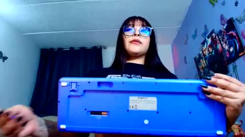 Snapshot of sweetisabella__ chatting on May 23, 6:07 am Isabella online show from May 23, 6:07 am