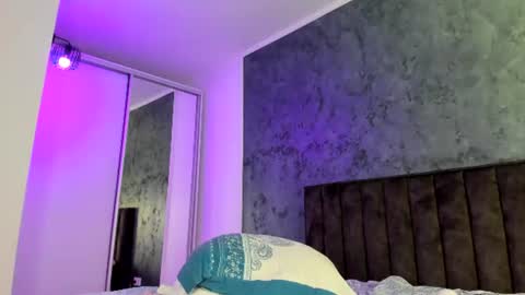 Jasmine online show from July 28, 2:13 pm