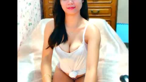 jona online show from January 15, 1:05 pm