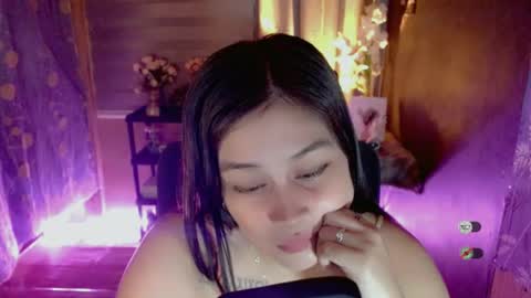 Snapshot of sweetjynn1995 chatting on June 19, 4:22 pm Sweet Jynn95 online show from June 19, 4:22 pm