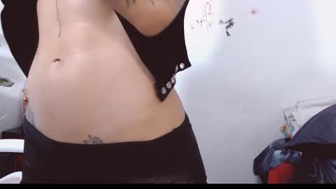 Snapshot of sweetkatik chatting on March 6, 5:09 pm karen online show from March 6, 5:09 pm