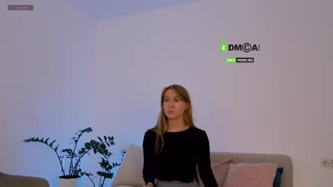 Snapshot of sweetkira1 chatting on July 28, 4:39 pm SweetKira1 online show from July 28, 4:39 pm