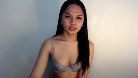 Snapshot of sweetlovelykazzz chatting on July 6, 5:15 pm My name is Lyka online show from July 6, 5:15 pm