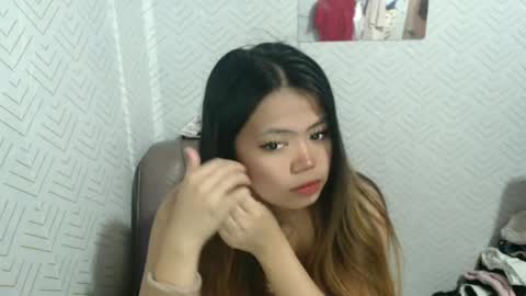 Snapshot of sweetlover_nicole chatting on July 7, 3:42 am NICOLE online show from July 7, 3:42 am