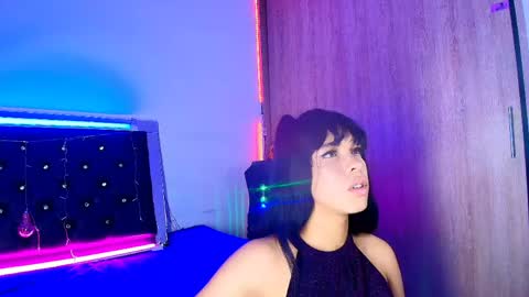 sweetmagic6 online show from April 30, 11:42 pm
