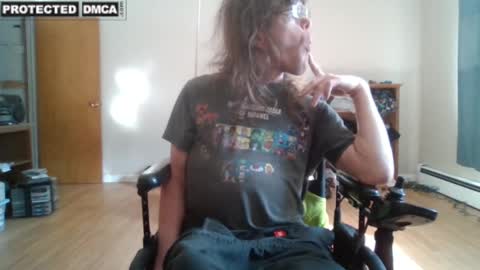 Snapshot of sweetman4u75 chatting on March 2, 3:27 pm Sweet Man online show from March 2, 3:27 pm