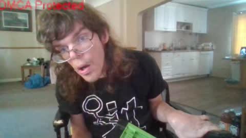 Snapshot of sweetman4u75 chatting on October 29, 5:04 pm Sweet Man online show from October 29, 5:04 pm