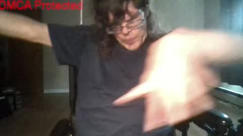 Snapshot of sweetman4u75 chatting on November 8, 7:01 pm Sweet Man online show from November 8, 7:01 pm