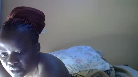 Snapshot of sweetmarr chatting on October 25, 2:19 am sweetmarr online show from October 25, 2:19 am