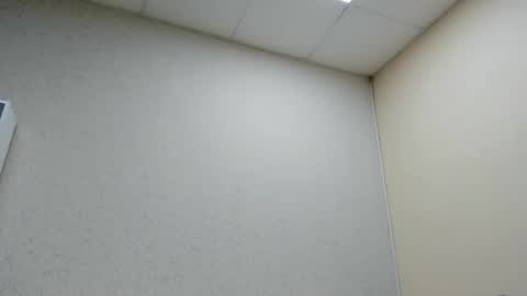 Snapshot of sweetmarylove chatting on October 18, 9:43 am sweetmarylove online show from October 18, 9:43 am