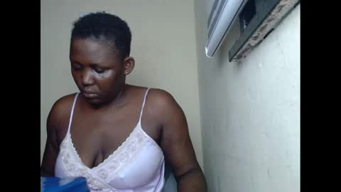 Snapshot of sweetnectarx chatting on February 16, 7:05 pm sweetnectarx online show from February 16, 7:05 pm