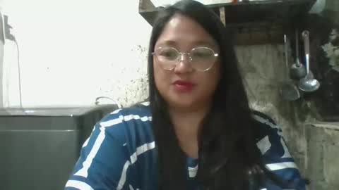 Snapshot of sweetnike chatting on October 15, 10:48 am sweetnike online show from October 15, 10:48 am