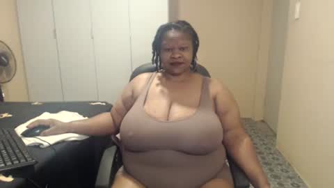 sweetnoziexxx online show from November 9, 3:27 am