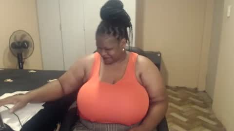sweetnoziexxx online show from March 28, 4:12 am