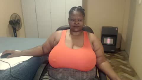 sweetnoziexxx online show from April 30, 6:09 am