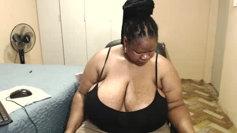Snapshot of sweetnoziexxx chatting on July 29, 5:16 am sweetnoziexxx online show from July 29, 5:16 am