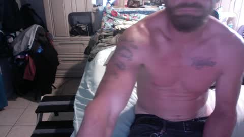 Snapshot of sweetnsexy95 chatting on December 2, 7:47 am WeAim2PZzz online show from December 2, 7:47 am