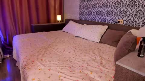 Snapshot of sweetp1ays chatting on February 17, 1:36 am Nastya and Johnny online show from February 17, 1:36 am