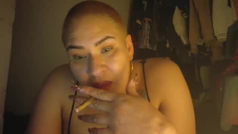 Snapshot of sweetp3ach29 chatting on January 10, 5:05 am sweetp3ach29 online show from January 10, 5:05 am