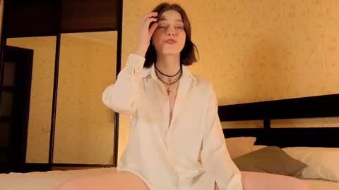 Snapshot of sweetparadox chatting on November 30, 11:14 am Anya online show from November 30, 11:14 am