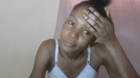 Snapshot of sweetpetite254 chatting on June 29, 12:27 pm ESTHER online show from June 29, 12:27 pm