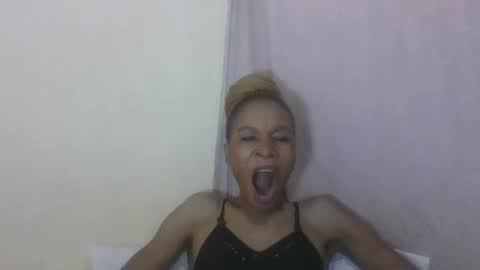 Snapshot of sweetpetite254 chatting on July 28, 2:13 pm ESTHER online show from July 28, 2:13 pm