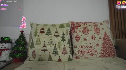 Snapshot of sweetpussyhot_ chatting on December 16, 9:47 am Hello Welcome Im here from WEDNESDAY to SUNDAY 430am to 830am and 3 to 7 timeMONDAY and TUESDAY i rest online show from December 16, 9:47 am