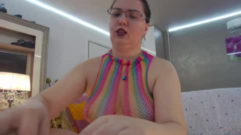 Snapshot of sweetraisa chatting on June 8, 8:53 pm SweetRaisa online show from June 8, 8:53 pm