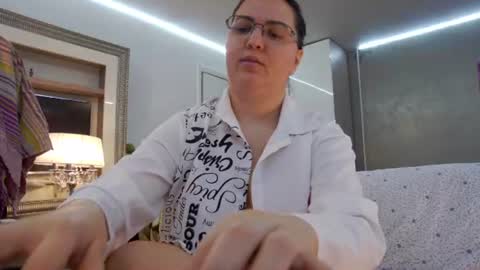 Snapshot of sweetraisa chatting on July 7, 6:23 pm SweetRaisa online show from July 7, 6:23 pm