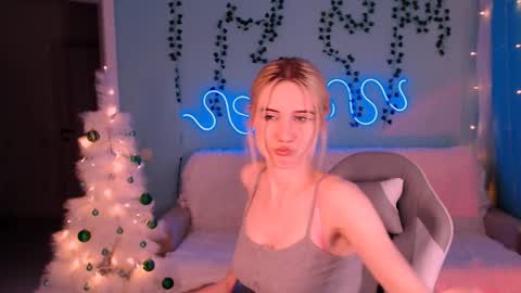 sweetrichal online show from January 20, 4:21 am