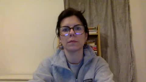 sweetriddance online show from December 16, 1:05 pm