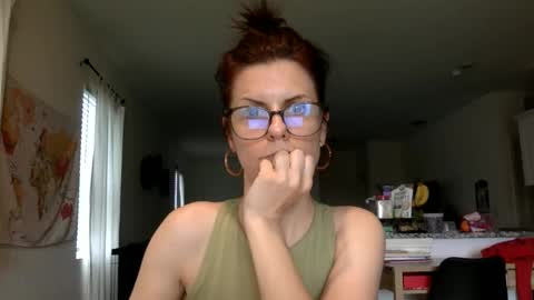 sweetriddance online show from April 25, 3:31 pm