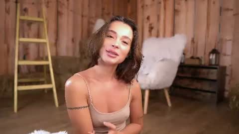 Snapshot of sweetrossie chatting on July 29, 6:22 am Rose online show from July 29, 6:22 am