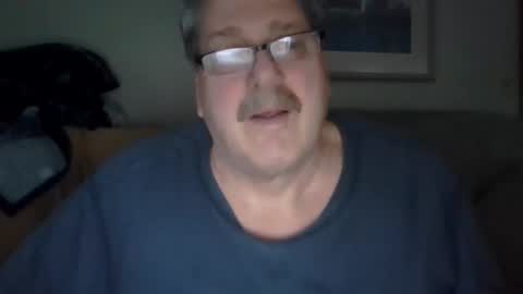 Snapshot of sweetsforu326 chatting on May 28, 9:28 am sweetbrowneyes623 online show from May 28, 9:28 am