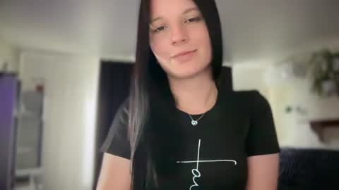 Sweet Shy online show from June 17, 2:40 pm