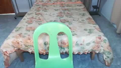 sophie and alex online show from November 10, 1:15 am