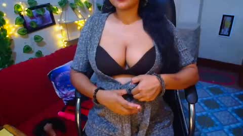 SweetSour online show from December 14, 1:27 pm