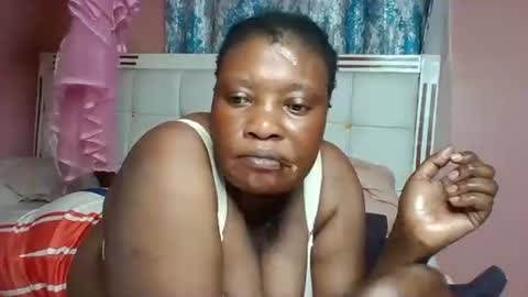 sweett_melly online show from February 23, 10:09 pm