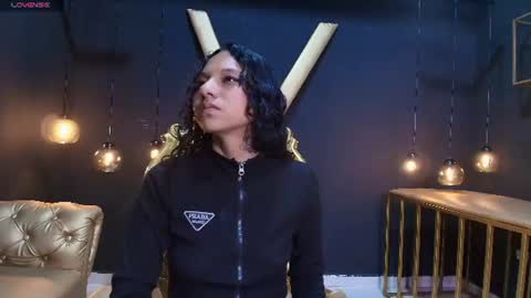 Snapshot of sweett_pleasure chatting on July 27, 3:08 pm Sweett pleasure online show from July 27, 3:08 pm