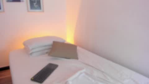 Snapshot of sweettammy_ chatting on December 13, 11:17 pm Tammy online show from December 13, 11:17 pm