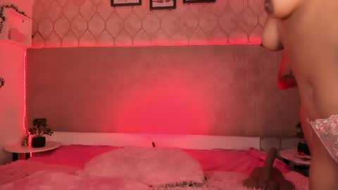 candy  scarlett  online show from June 11, 7:06 am